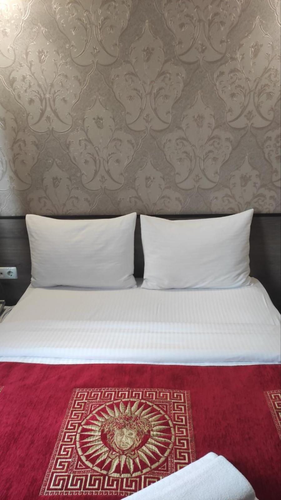 Шляпа Hotel Днепър Екстериор снимка